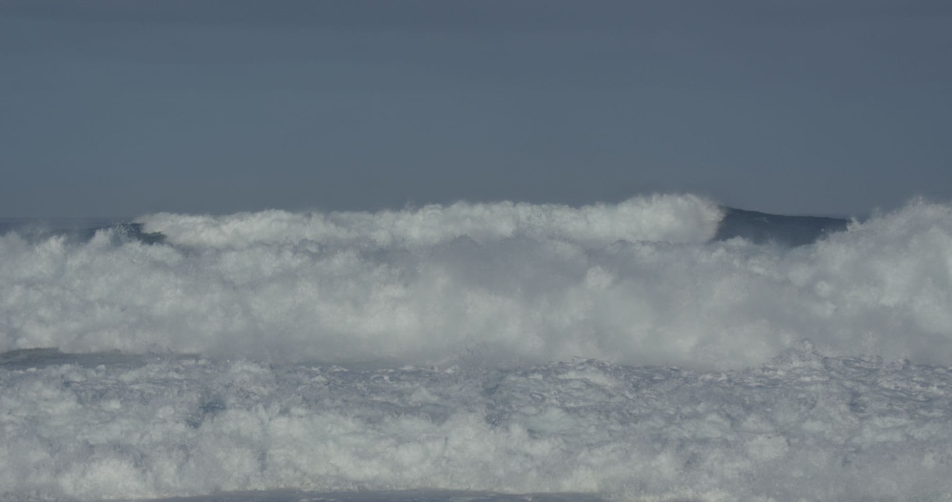 The first line of whitewater represents the shorebreak, the second is First Reef and the third is Second Reef. Third Reef Pipeline sits even farther out to sea.
